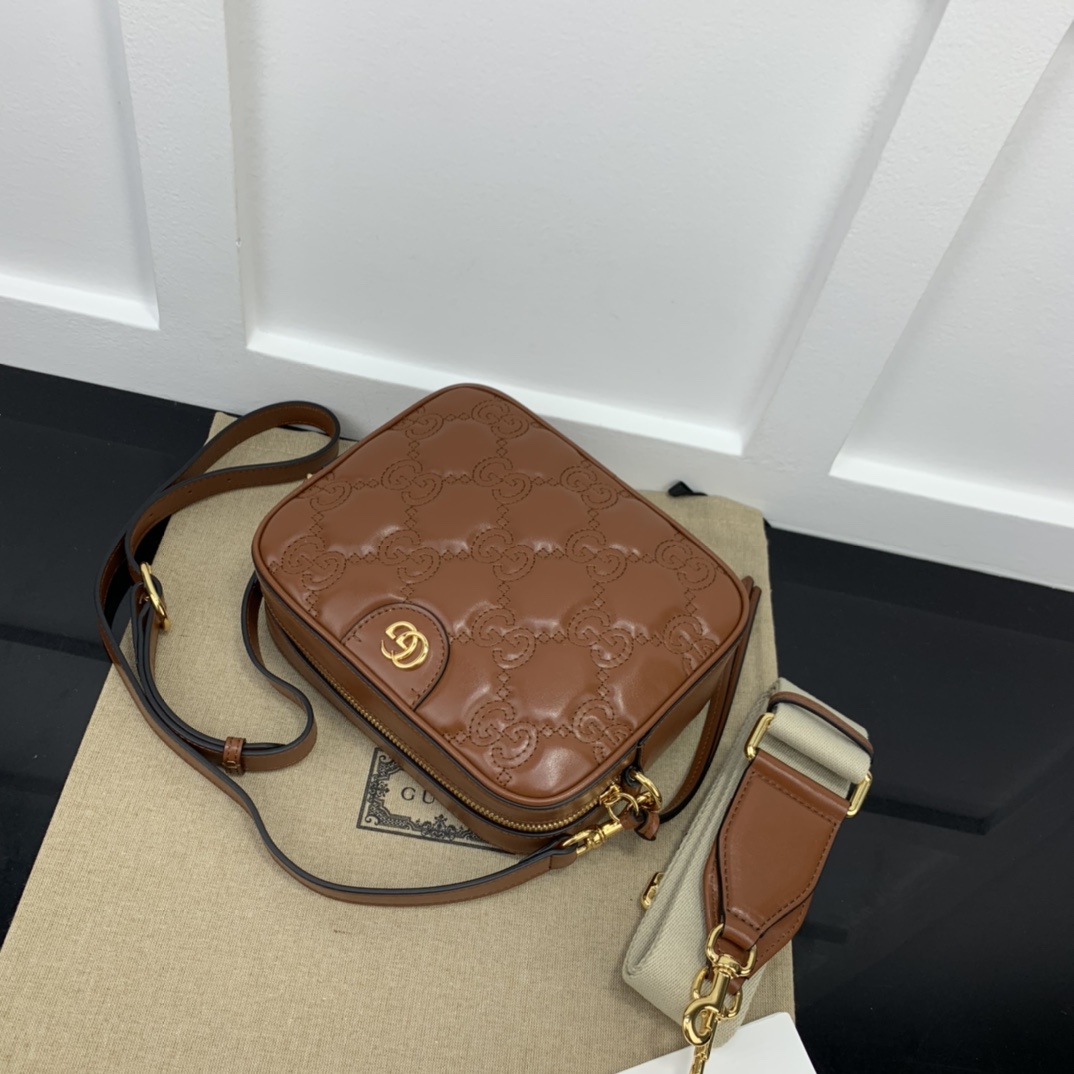 Gucci Satchel Bags